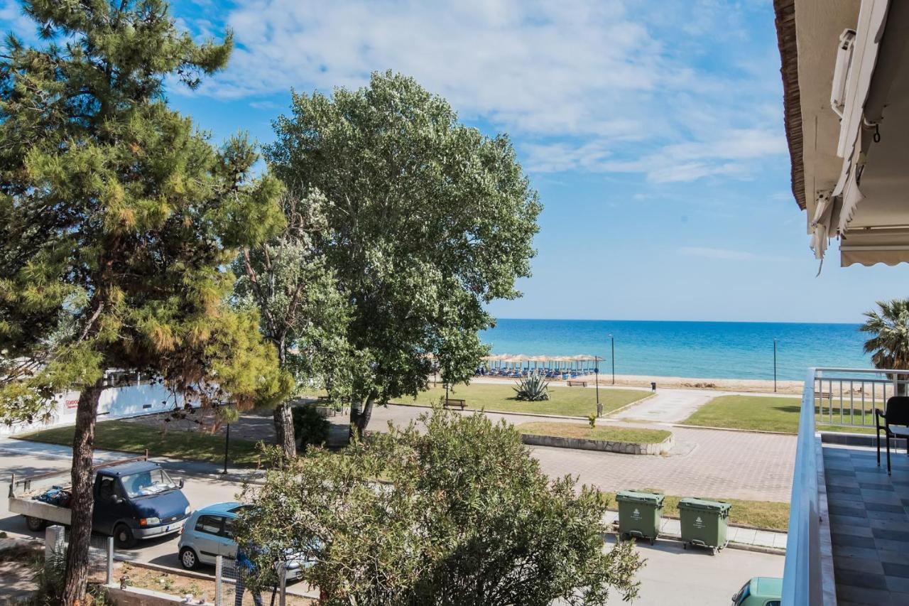 Chelona Apartments Nea Plagia Exteriör bild